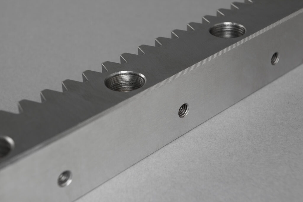 Wir bieten Ihnen im Bereich unserer Lineartechnik eine große Auswahl an Profilschienenführungen für unterschiedlichste Einsatzbedingungen, daneben Positioniersysteme, Linearmotorachsen und Rundtische sowie Elektrohubzylinder mit Zubehör, um Ihren Antrieb bestmöglich ausstatten zu können.